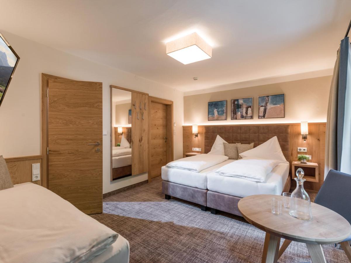 Alpen Glueck Hotel Unterm Rain Garni Kirchberg in Tirol Zewnętrze zdjęcie